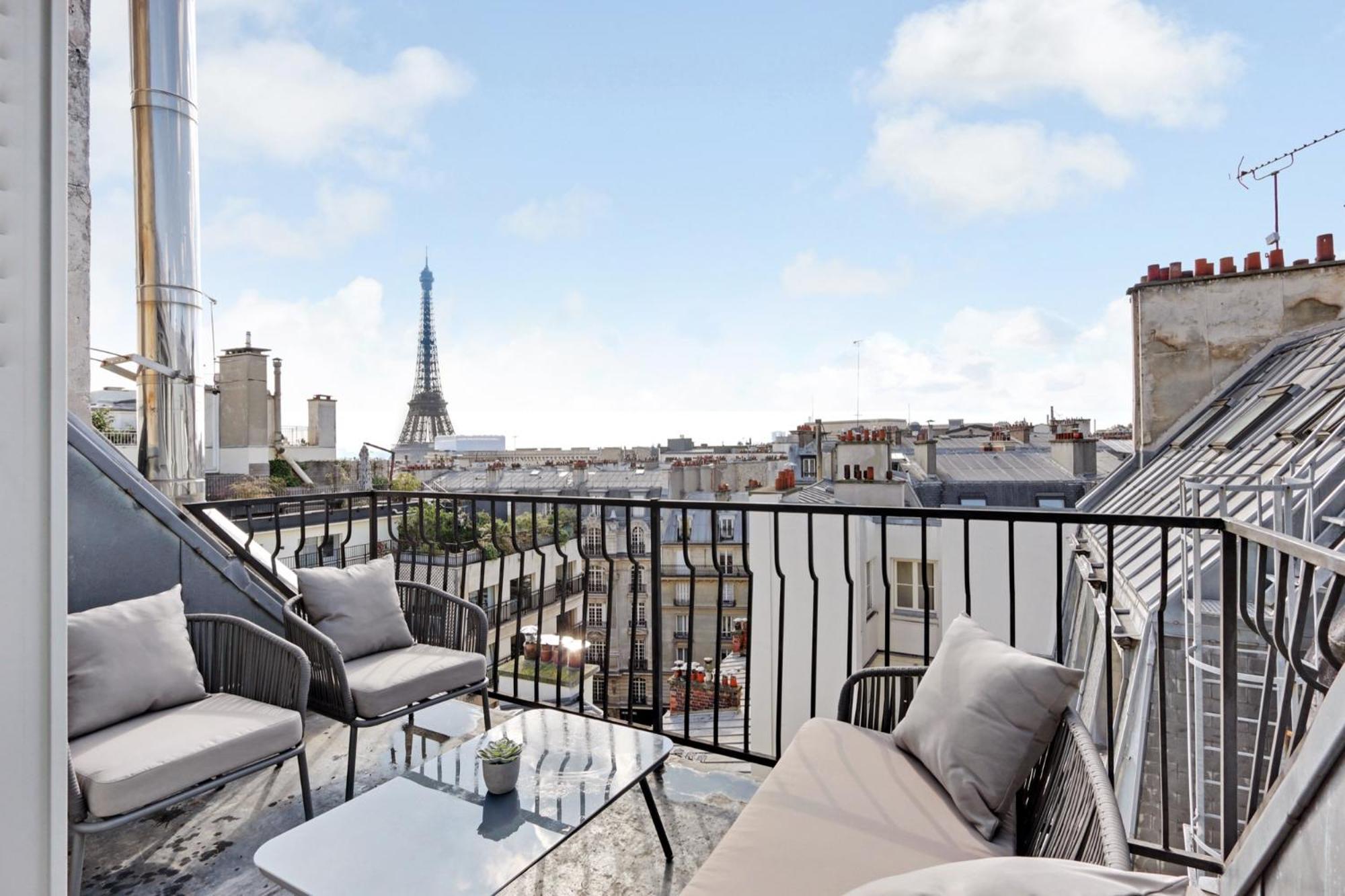 Eiffel Tower View Lägenhet Paris Exteriör bild